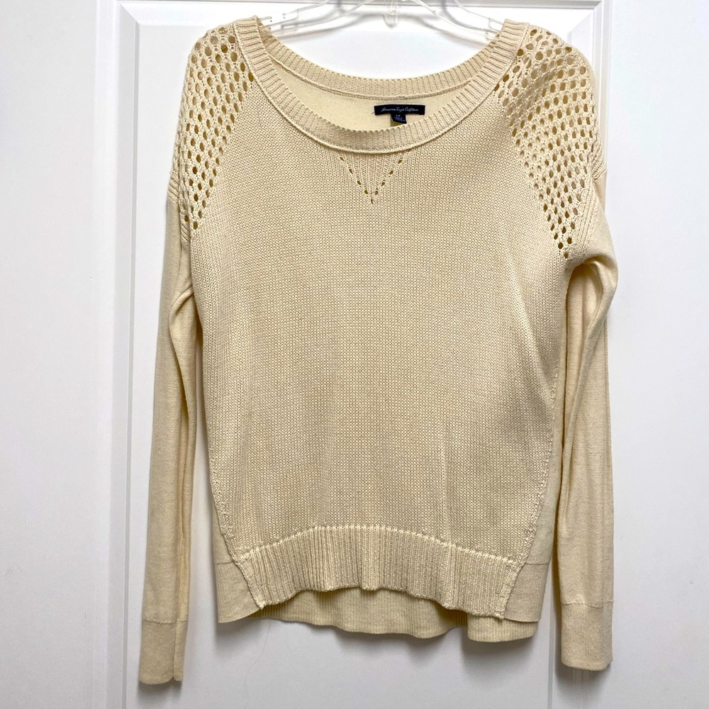 American Eagle Outfitters small cream sweater